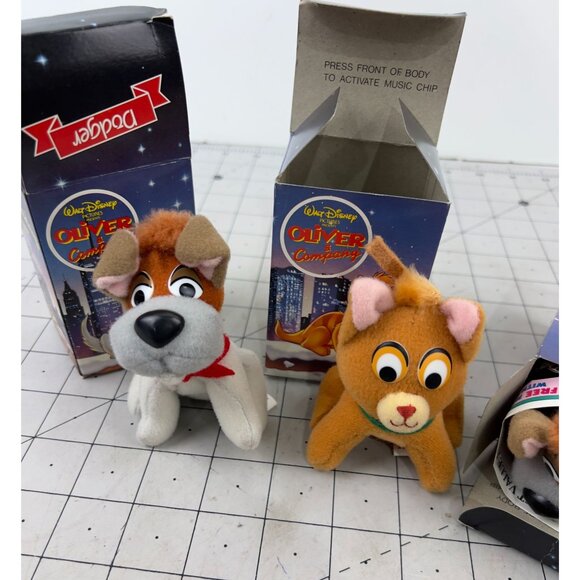 Walt Disney Oliver & Company Plush Ornaments Dodger Oliver NIB Collectible 1988 - Picture 4 of 8